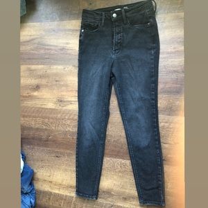 Old Navy size 6 jeans
